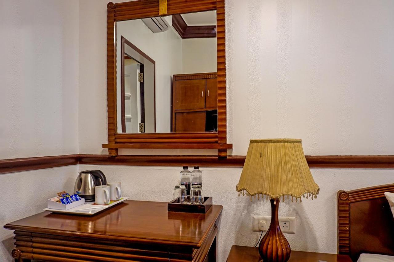 Hotel Citrus Chambers Mahābaleshwar Esterno foto