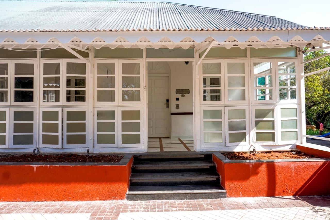 Hotel Citrus Chambers Mahābaleshwar Esterno foto