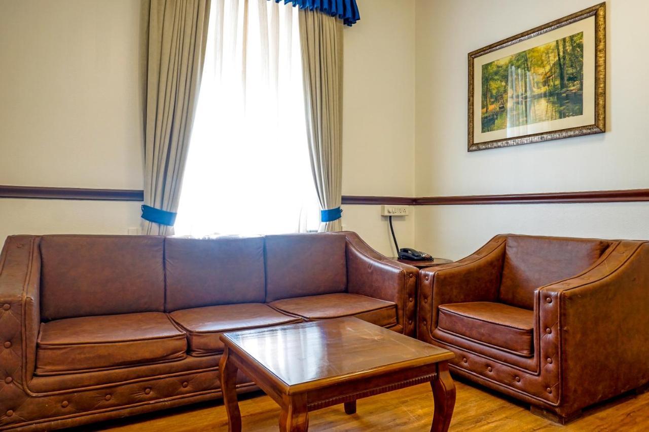 Hotel Citrus Chambers Mahābaleshwar Esterno foto