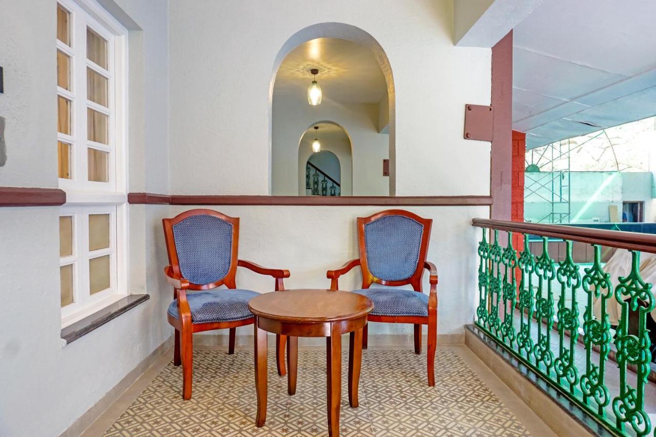 Hotel Citrus Chambers Mahābaleshwar Esterno foto