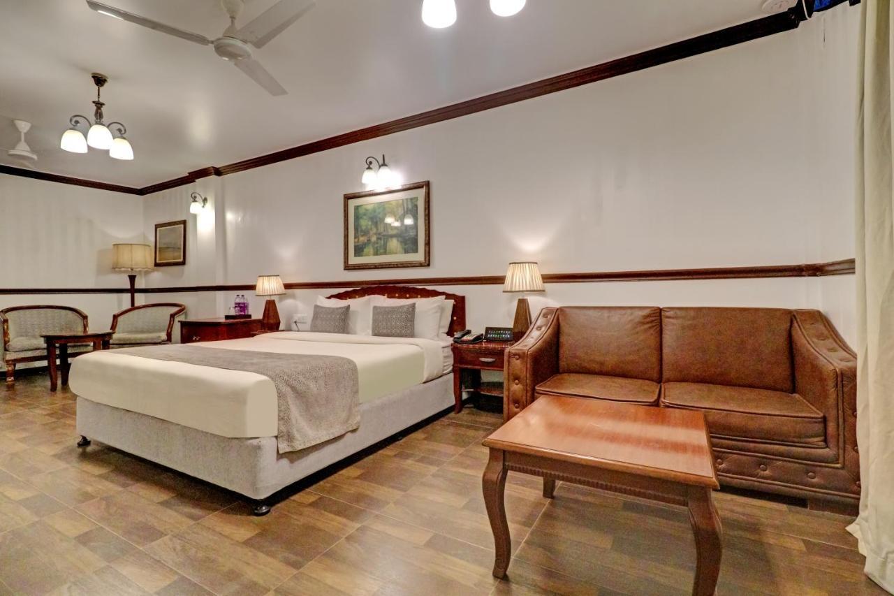 Hotel Citrus Chambers Mahābaleshwar Esterno foto